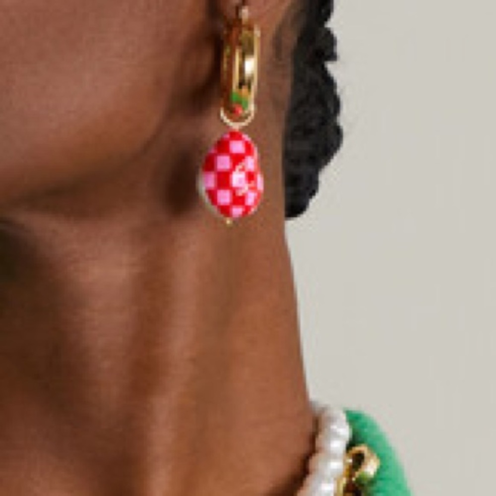 In search of Martha calvo checkered earrings